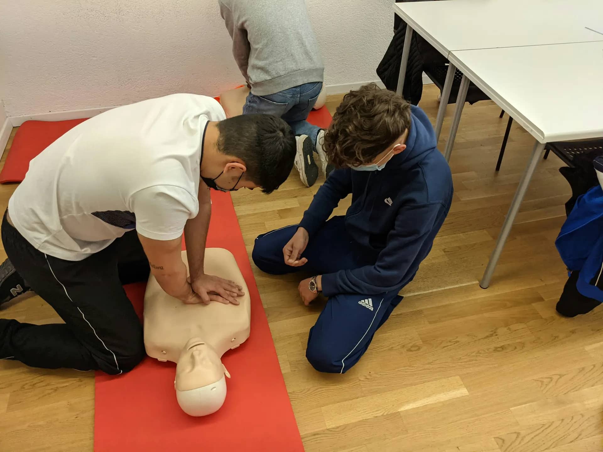 First aid training course in London and Enfield with Amber Training (1)